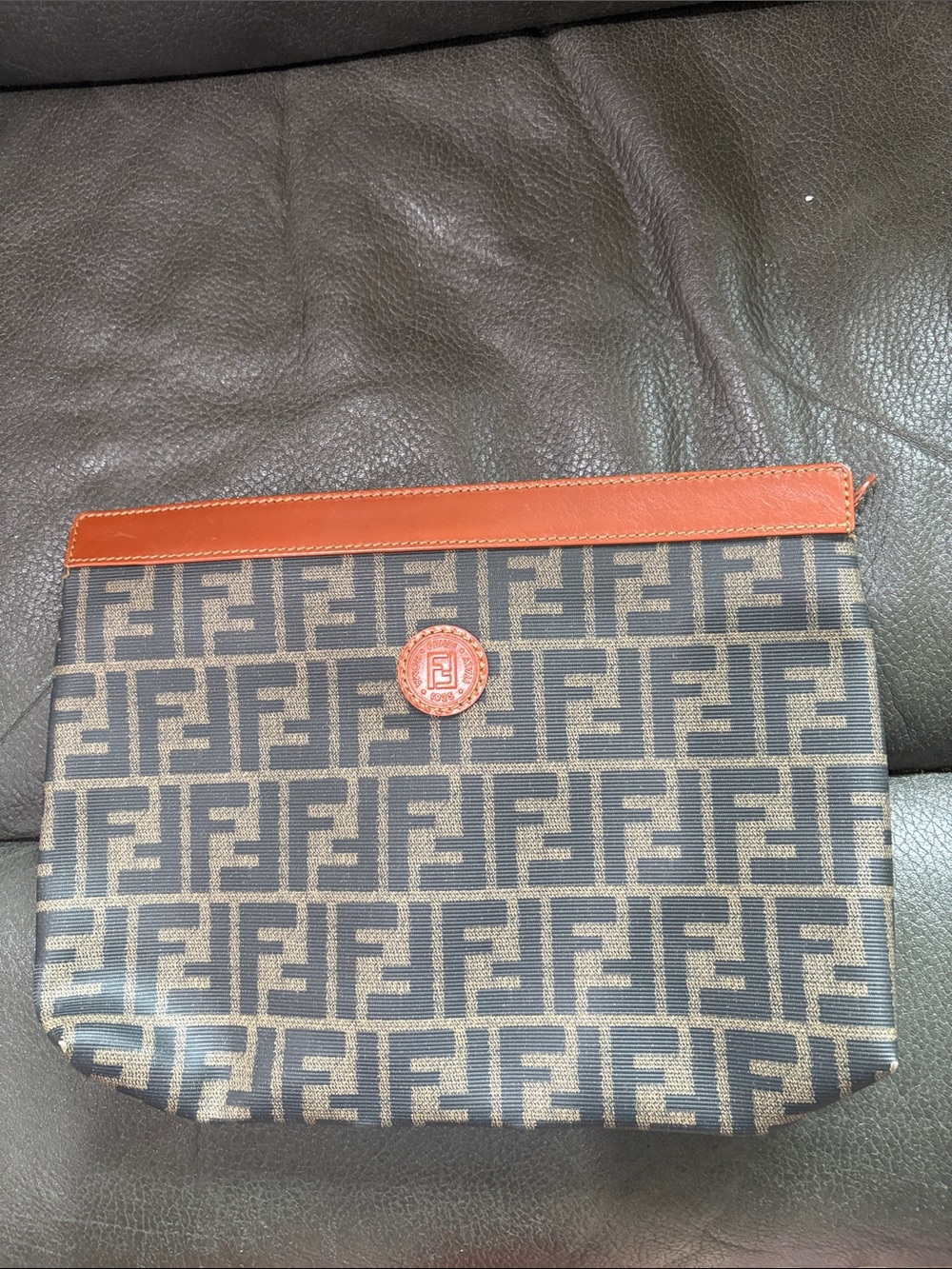 Fendi vintage signature clutch